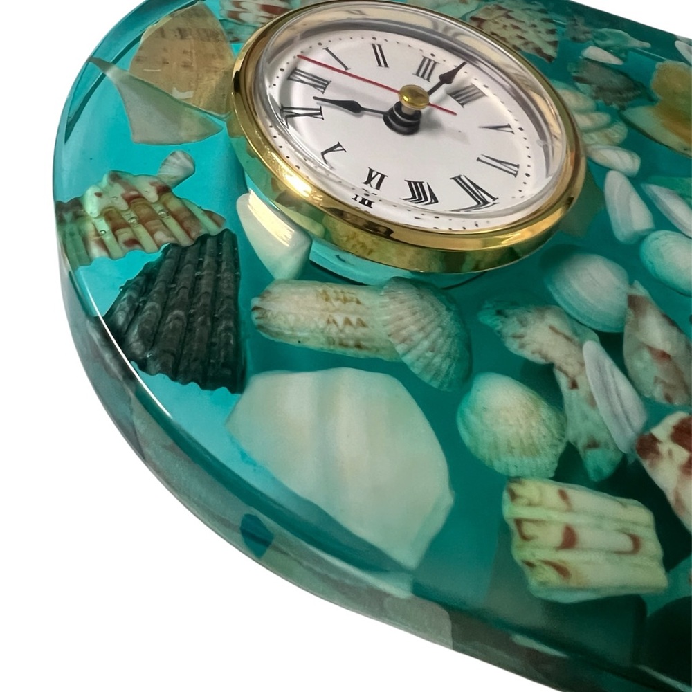 Handmade Epoxy Resin Seashell Accent Clock Gathered from Pensacola Beach, Fl - Picture 6 of 8